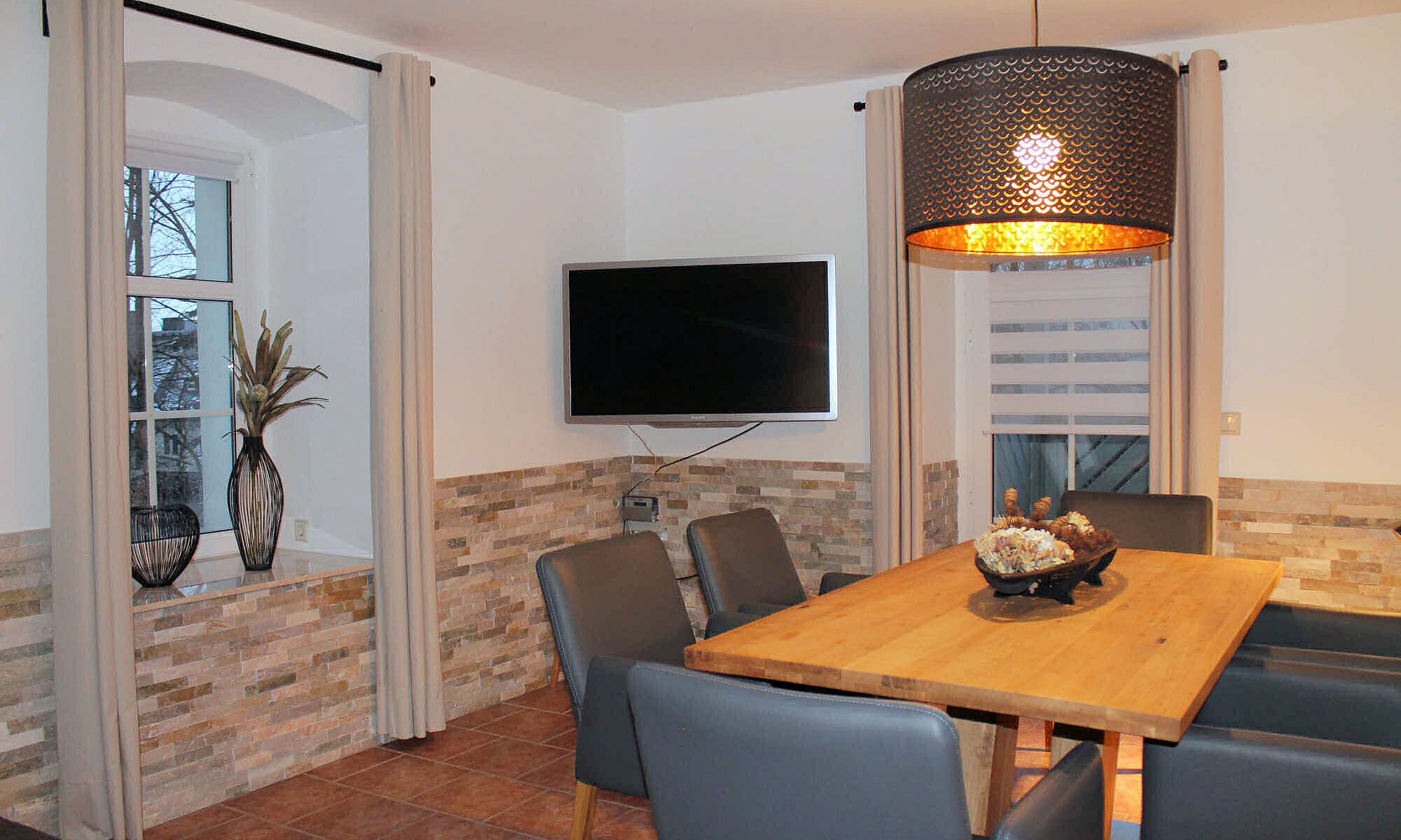 Ferienwohnung "Altstadt" - Wohn- und Essbereich